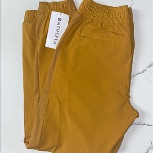 Textured Brooklyn Jogger